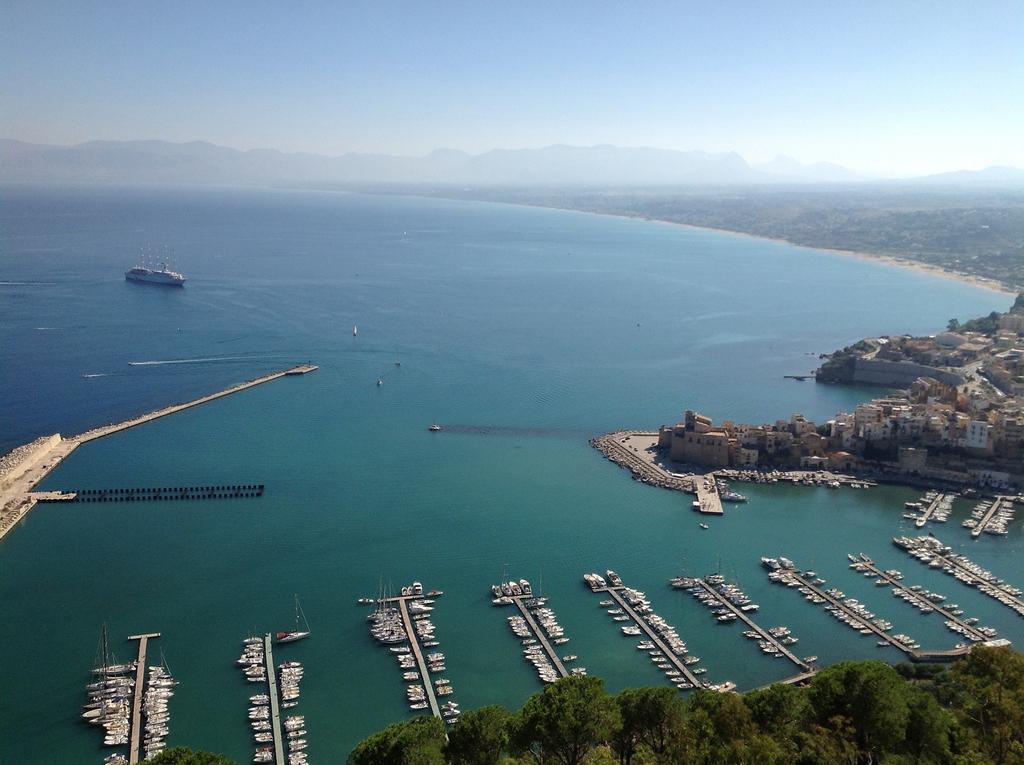 Hotel Casa Chiarenza à Castellammare del Golfo Extérieur photo